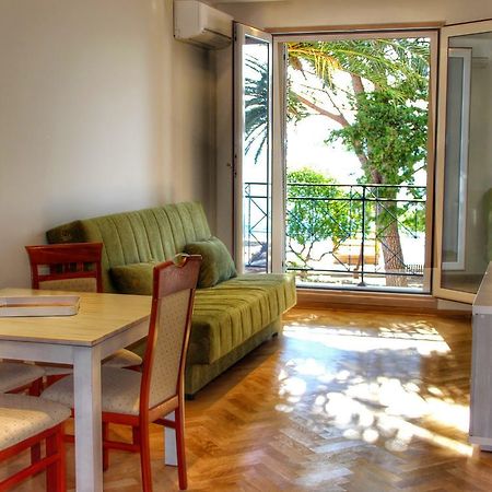 Vasiliki Seaside Apartments Petrovac Buitenkant foto