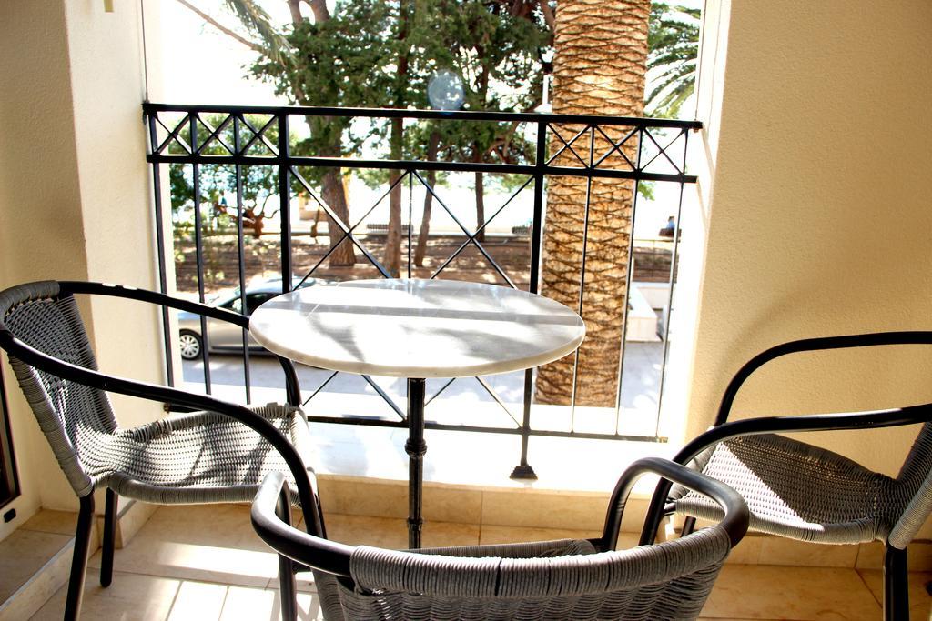 Vasiliki Seaside Apartments Petrovac Buitenkant foto